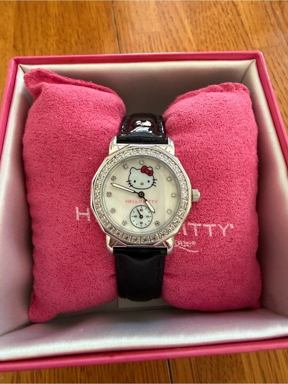 Vintage Y2K Diamonique Black Hello Kitty Watch